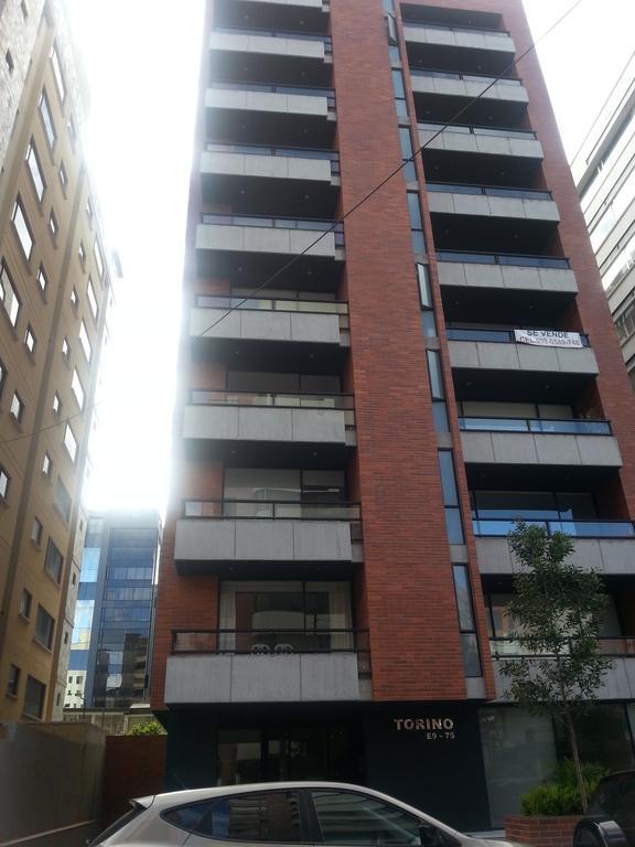 Suites Metropoli Edificio Torino Кито Экстерьер фото